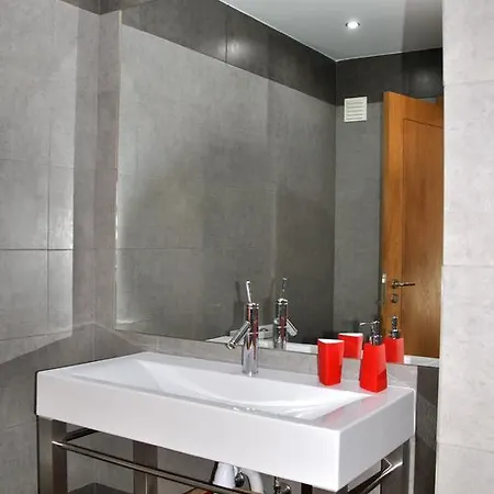 Apartment 7 Hills *