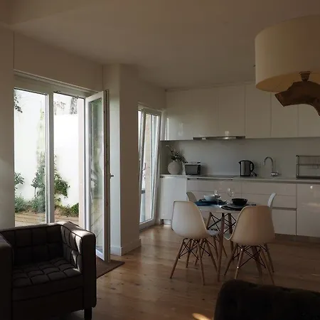 7 Hills Apartment Lisbon
