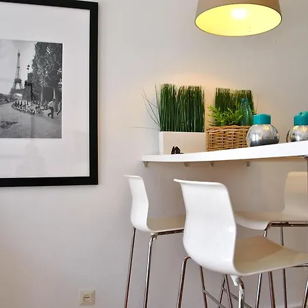 7 Hills Apartment